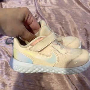 Toddler Girl Nike Velcro size 9